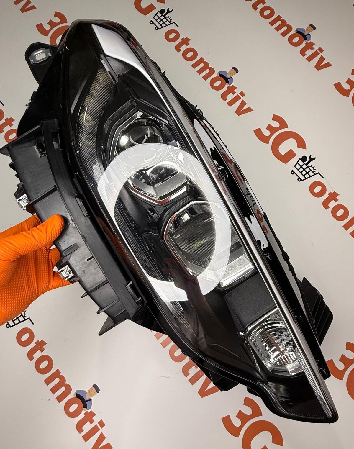 Egea Far Sağ Ledli Beyaz Mercek