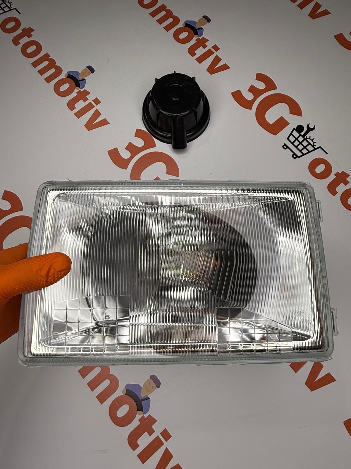 Renault R9 Spring Far Sol