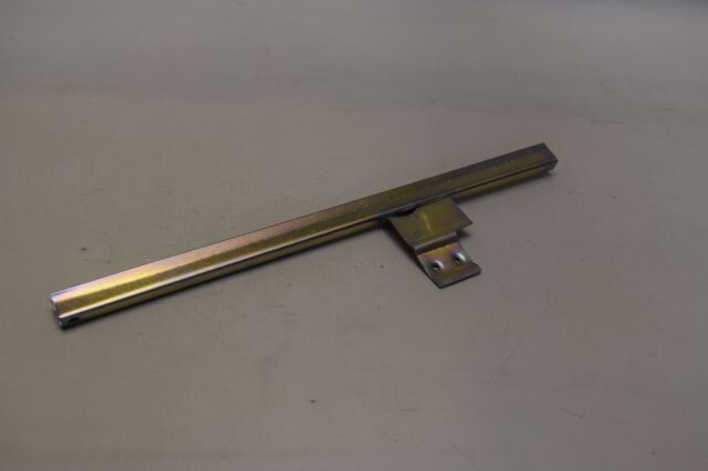 Cam Kızağı Ön Sol M 124 Serçe