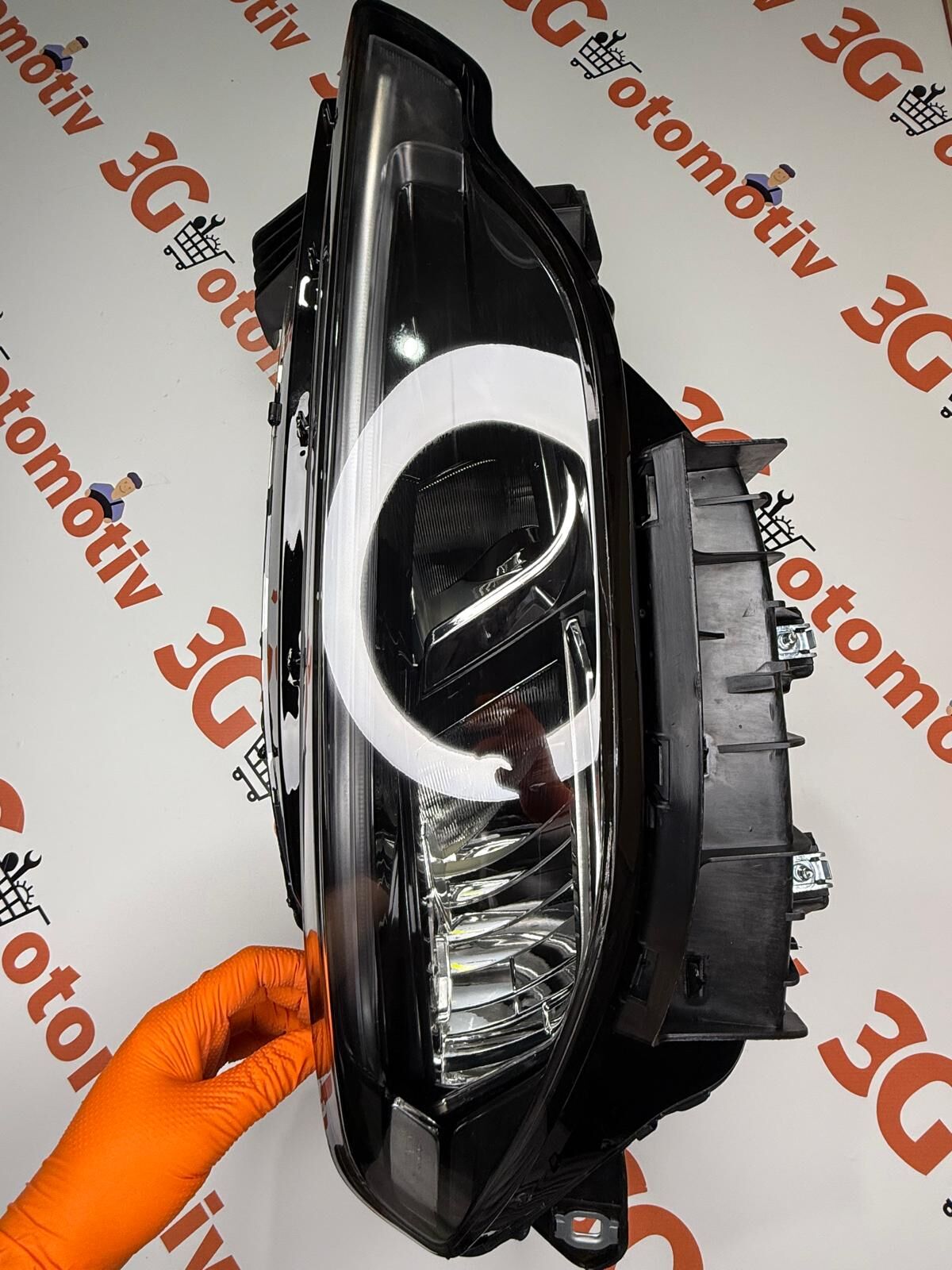 Sağ Far Elektrikli Motor Üstten Ledli Egea