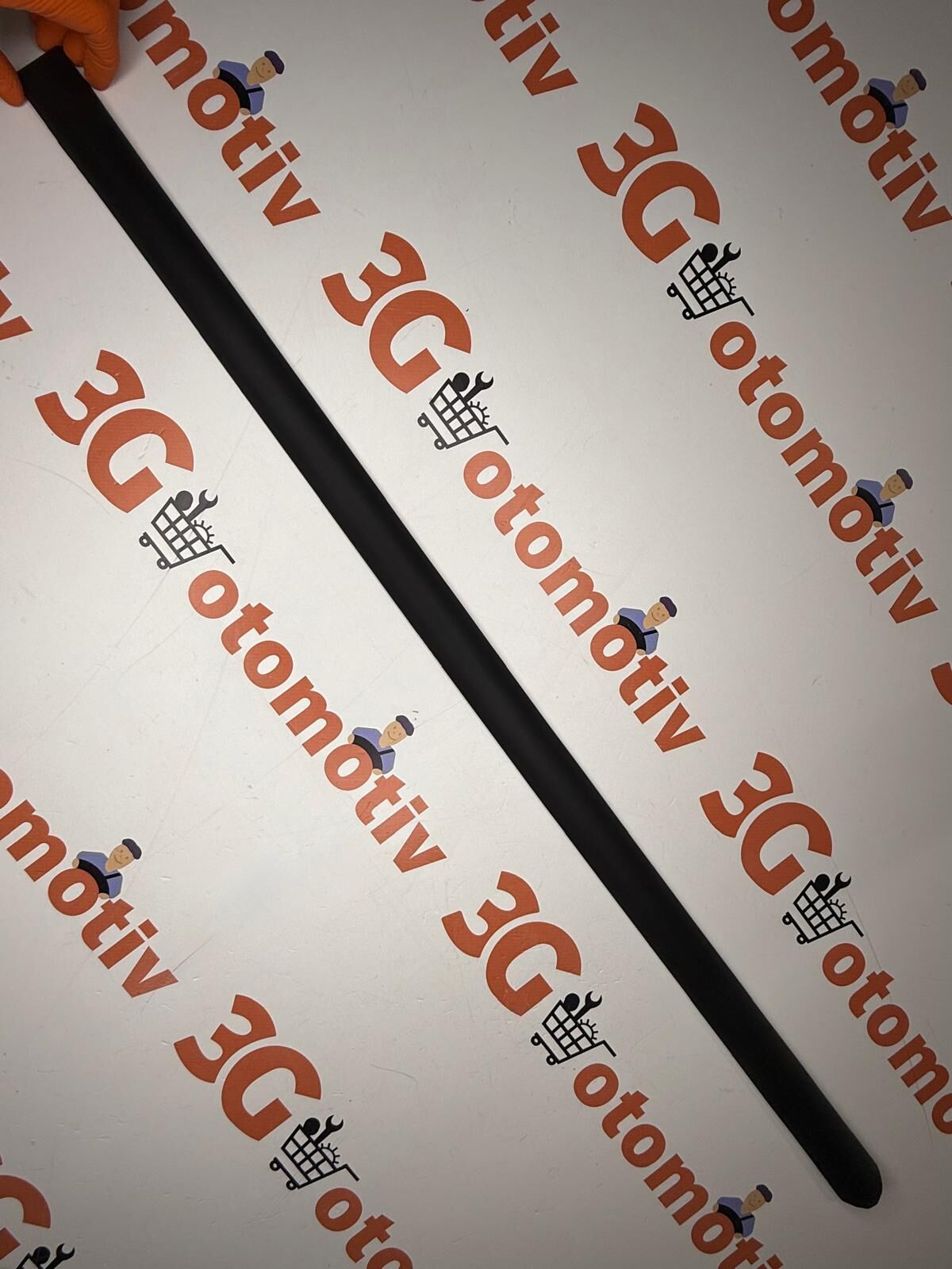 Renault R19 Kapı Bandı Ön Sağ