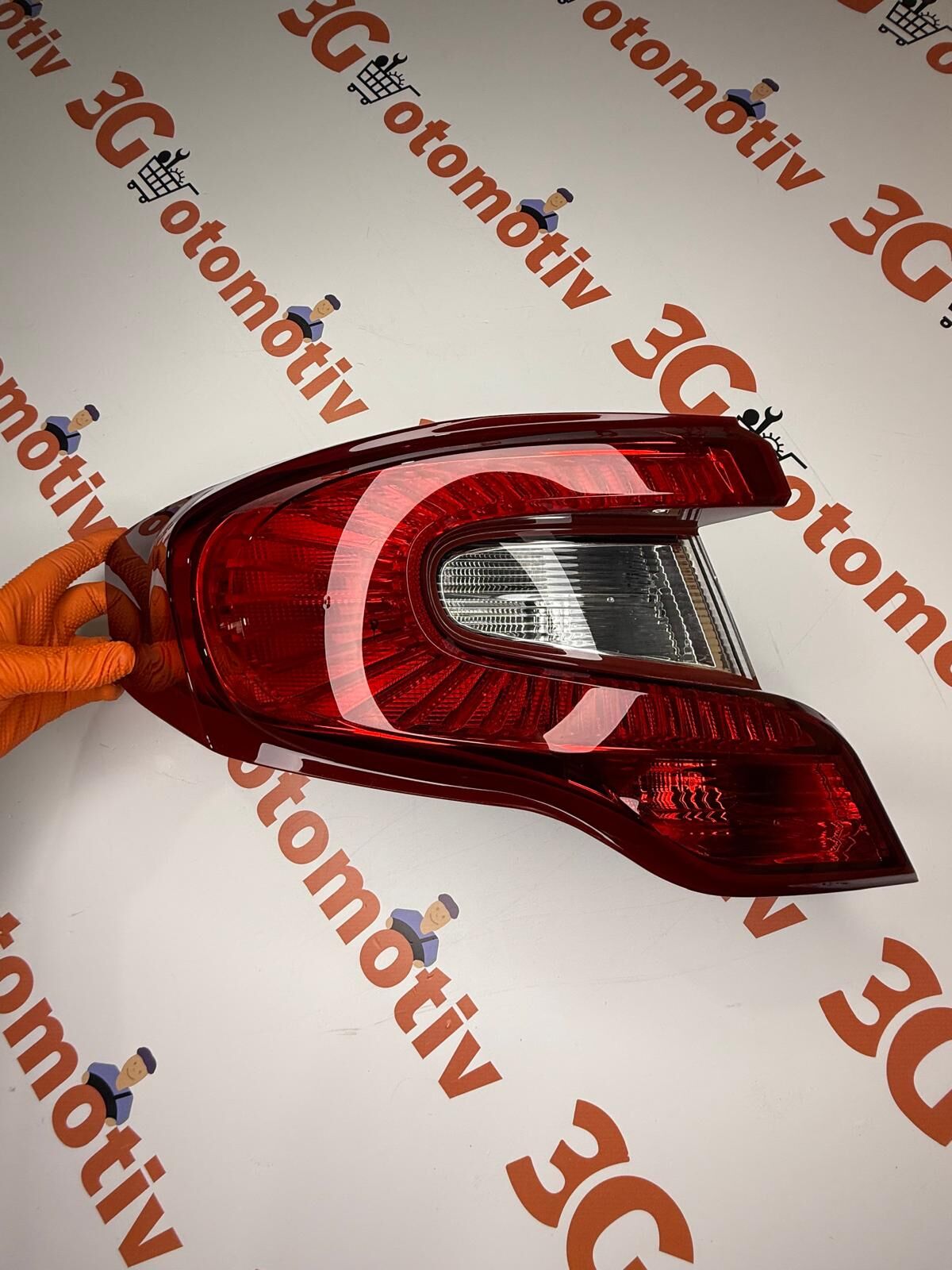 Egea Stop Lambası Duysuz Sol