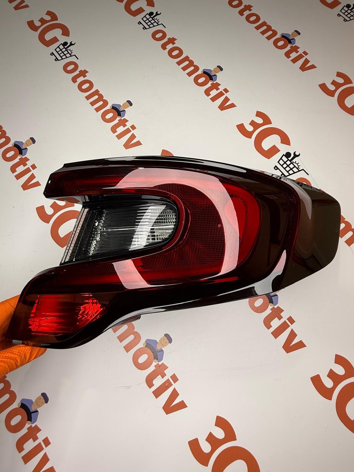 Egea Stop Lambası Sağ Duylu Ledli